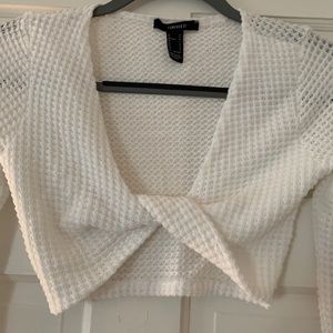 White knit cropped front twist sweater